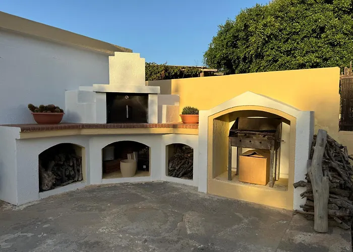 Golden Horizon Retreat, Tranquil Atmosphere Next To The Sea!