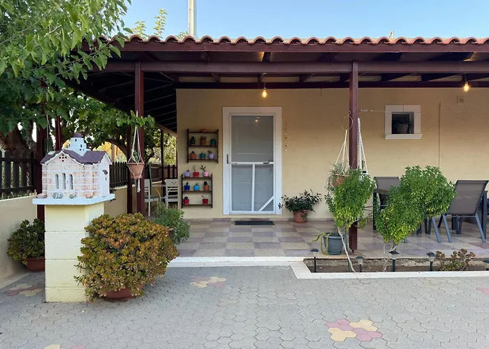 Golden Horizon Retreat, Tranquil Atmosphere Next To The Sea!