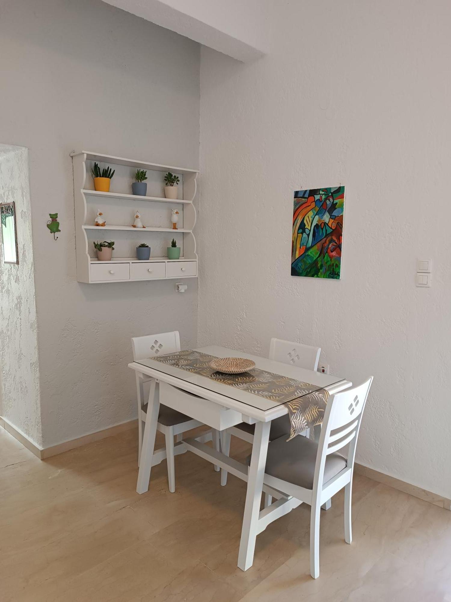 Golden Horizon Retreat, Tranquil Atmosphere Next To The Sea! Gournes Gouvon